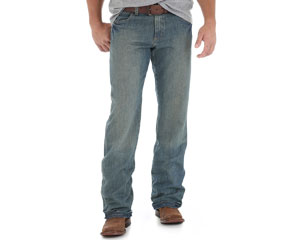 Wrangler® Men's Retro Relaxed-Fit Bootcut Jeans