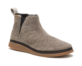 Chaco® Men's Revel Chelsea Boots in Natural Brown