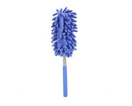 Kikkerland® Extendable Duster