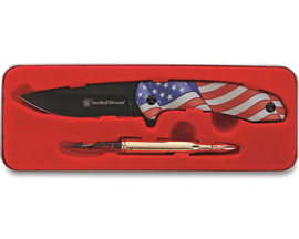 Smith & Wesson® America's Heroes 2 pc. Folding Knife Gift Set