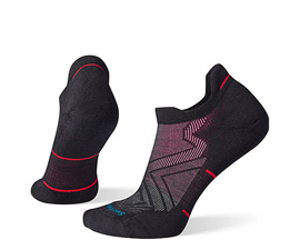 Smartwool® Women's Run Targeted Low Ankle Cut Socks - Black