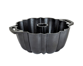 Lodge Cast Iron® Seasoned Fluted Cake Pan