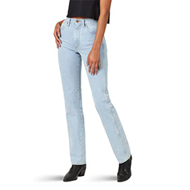 Wrangler Womens Cowboy Cut High Rise Slim Fit Tapered Leg Jeans in Bleach Wash
