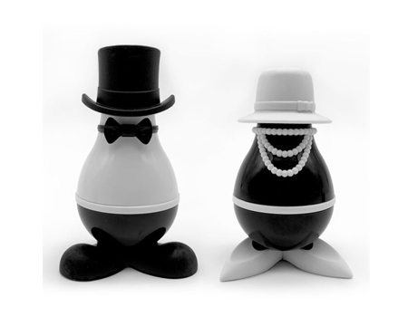 Starfrit® Mr. & Mrs. Salt & Pepper Shakers