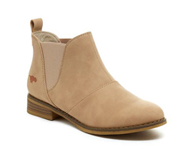 Rocket Dog® Women's Maylon Ankle Bootie - Camel