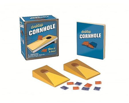 Desktop Cornhole - Give it a toss!