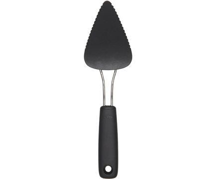 OXO® Good Grips Black Nylon Flexible Pie Server 