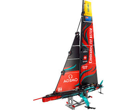 LEGO® Technic Emirates Team New Zealand AC75 Yacht