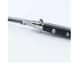 Switchblade Comb