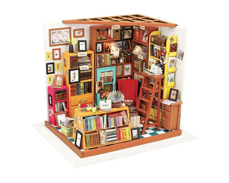 DIY Mini House - Sam's Study