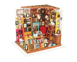 DIY Mini House - Sam's Study