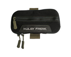Muley Freak® Phone R Cell Phone Pouch - Black & Green