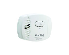 First Alert® Plug In Carbon Monoxide w/Battery Backup