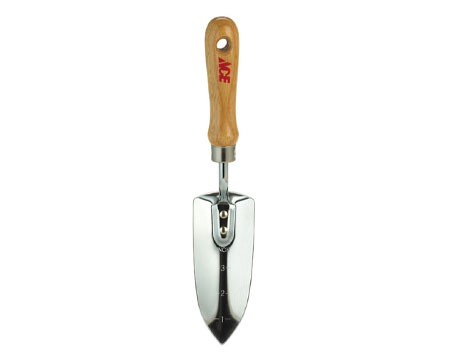 ACE&reg; Hand Transplanter with Wood Handle