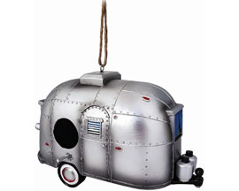 Camper Birdhouse