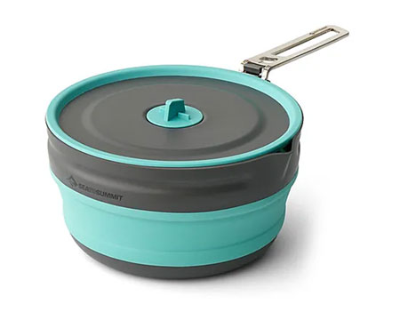 Frontier UL Collapsible Pouring Pot � Blue