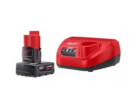 Milwaukee&reg; M12 Battery & Charger XC4