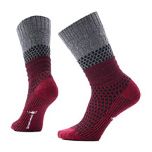 Smartwool&reg; Women's Everyday Cozy Popcorn Cable Crew Socks