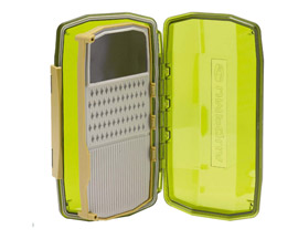 Umpqua® Large Heavy Duty Weekender Premium Fly Box - Olive