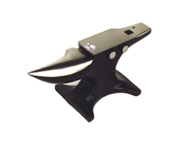 Cliffs Carrol 70 LB. Wide Face Anvil